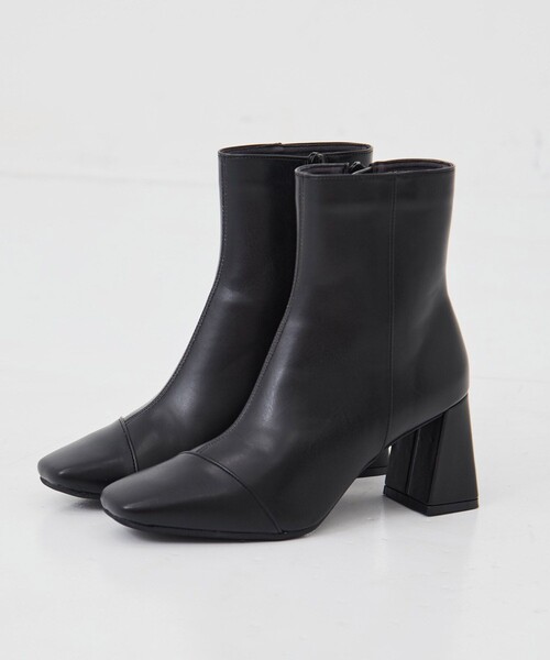 UNITED TOKYO（ユナイテッドトウキョウ）の「クッションスリムショートブーツ｜美脚見え/疲れにくい/オフィスカジュアル/通勤/オケージョン/春服（ブーツ・レディース・ブラック・1/2）」の6枚目の写真
