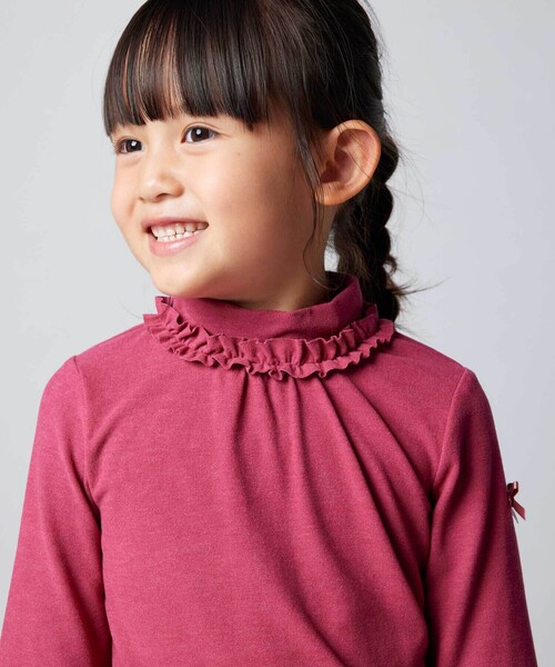 BeBe(ベベ)の「【日本製】ミップスウェードフリルハイネックTシャツ(Tシャツ/カットソー・キッズ・ピンク/ブラック/オフホワイト・120cm/130cm/150cm/110cm/140cm)」の21枚目の写真