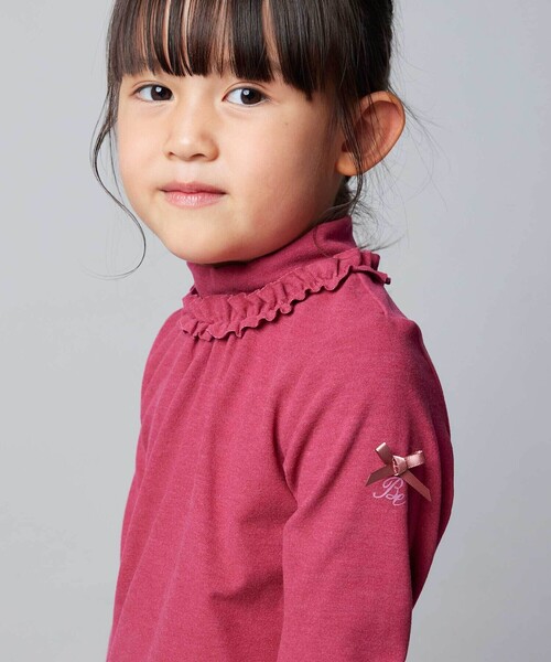 BeBe(ベベ)の「【日本製】ミップスウェードフリルハイネックTシャツ(Tシャツ/カットソー・キッズ・ピンク/ブラック/オフホワイト・120cm/130cm/150cm/110cm/140cm)」の18枚目の写真