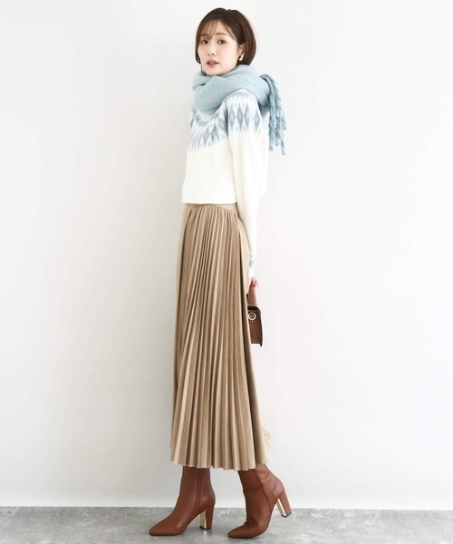 MK MICHEL KLEIN（エムケーミッシェルクラン）の「モチモチストール/洗える（ストール/ショール・レディース・サンドベージュ/ダークインディゴブルー/ホワイト・38）」の12枚目の写真