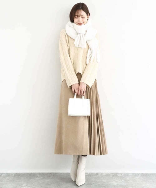 MK MICHEL KLEIN（エムケーミッシェルクラン）の「モチモチストール/洗える（ストール/ショール・レディース・サンドベージュ/ダークインディゴブルー/ホワイト・38）」の13枚目の写真