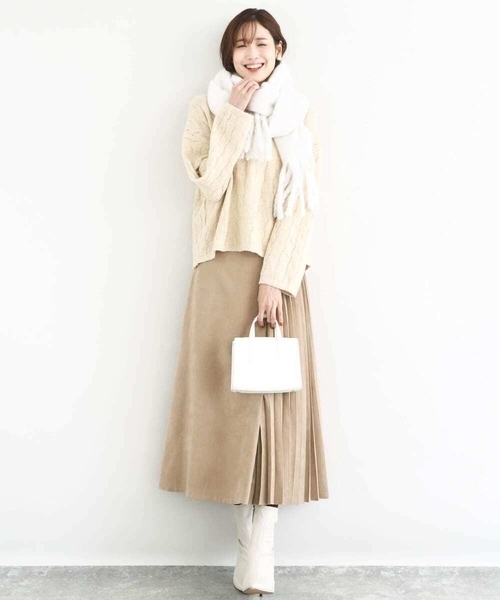 MK MICHEL KLEIN（エムケーミッシェルクラン）の「モチモチストール/洗える（ストール/ショール・レディース・サンドベージュ/ダークインディゴブルー/ホワイト・38）」の14枚目の写真