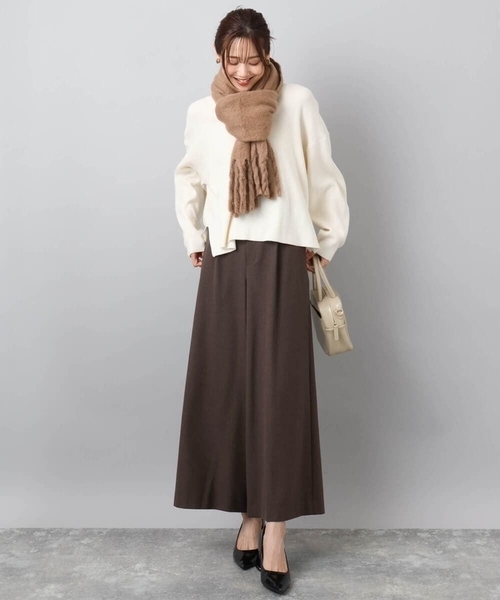 MK MICHEL KLEIN（エムケーミッシェルクラン）の「モチモチストール/洗える（ストール/ショール・レディース・サンドベージュ/ダークインディゴブルー/ホワイト・38）」の18枚目の写真