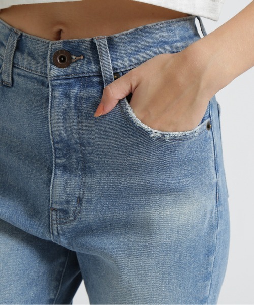 AVIREX(アヴィレックス)の「《直営店限定》DENIM FLARE PANTS/デニムフレアーパンツ(デニムパンツ・レディース・ブラック/ブルー系その他・S/M/L)」の10枚目の写真