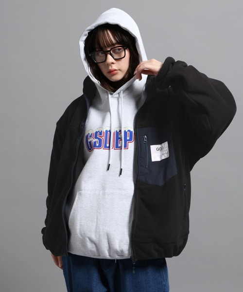 GEORGE'S(ジョージズ)の「フリースマウンテンブルゾン(ブルゾン・メンズ・アイボリー/ブラック・MEDIUM/LARGE)」の2枚目の写真