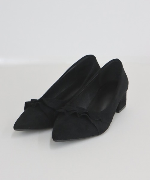 BLUEEAST（ブルーイースト）の「フリルスエードパンプス（パンプス・レディース・グレー/ブラック・MEDIUM/LARGE）」の12枚目の写真