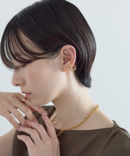 ciite' surgical stainless(シーテサージカルステンレス)の「【 金属アレルギー対応 】ニュアンスデザイン イヤーカフ サージカルステンレス(片耳用)(イヤーカフ・レディース・シルバー/ゴールド・FREE)」の10枚目の写真