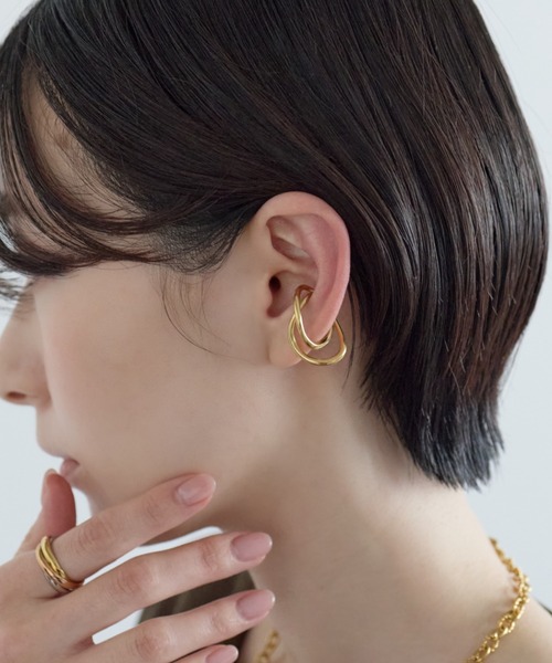 ciite' surgical stainless(シーテサージカルステンレス)の「【 金属アレルギー対応 】ニュアンスデザイン イヤーカフ サージカルステンレス(片耳用)(イヤーカフ・レディース・シルバー/ゴールド・FREE)」の11枚目の写真