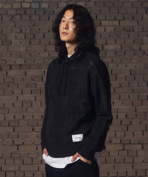F.ILLUMINATE(フィルミネイト)の「シンボルメッシュフードニット-チャコール(ニット/セーター・レディース・その他・SMALL/MEDIUM/LARGE)」の3枚目の写真