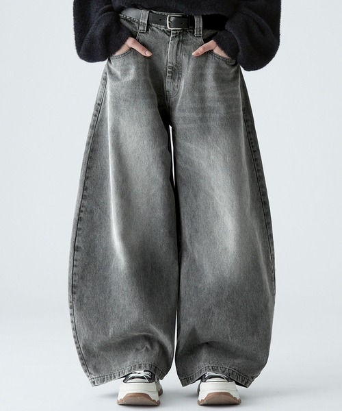 VELNUS(ベルナス)の「【VELNUS】【12oz】Vintage Design Curved Wide Denim Pants/ヴィンテージデザイン カーブワイドデニムパンツ(デニムパンツ・メンズ・ブラック/グレー/ブルー・M/S/L)」の2枚目の写真