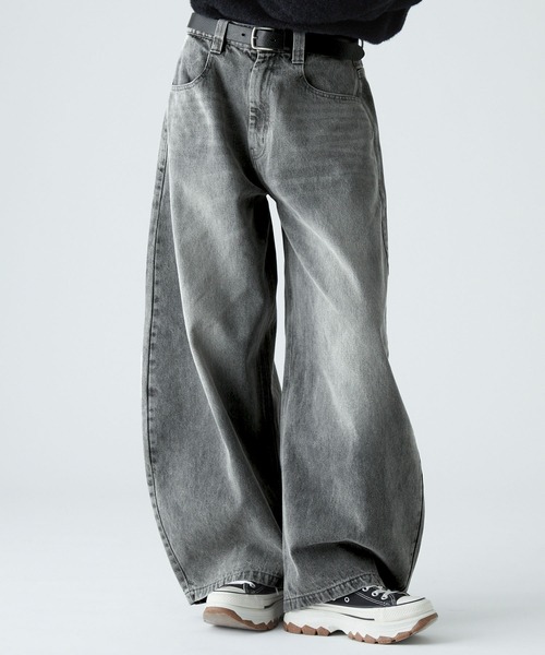 VELNUS(ベルナス)の「【VELNUS】【12oz】Vintage Design Curved Wide Denim Pants/ヴィンテージデザイン カーブワイドデニムパンツ(デニムパンツ・メンズ・ブラック/グレー/ブルー・M/S/L)」の4枚目の写真