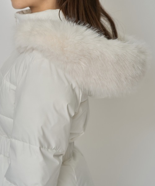 ベルトデザインキルティングファイバーダウンジャケット（ダウン