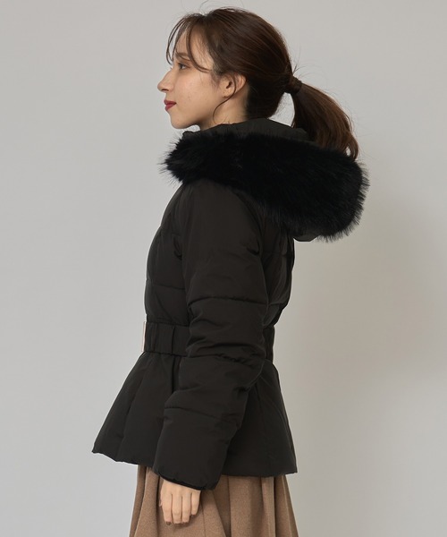 REDYAZEL（レディアゼル）の「ベルトデザインキルティングファイバーダウンジャケット（ダウンジャケット/コート・レディース・ベージュ/ホワイト/ブラウン系その他/ブラック・SMALL/MEDIUM）」の9枚目の写真