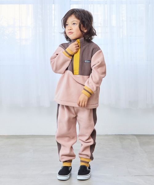 Life Support Products(ライフサポートプロダクツ)の「フリースツートンハーフジップトレーナ-(その他アウター・キッズ・ピンク/チャコール/アイボリー・90/100/110/120/130/140/150)」の5枚目の写真