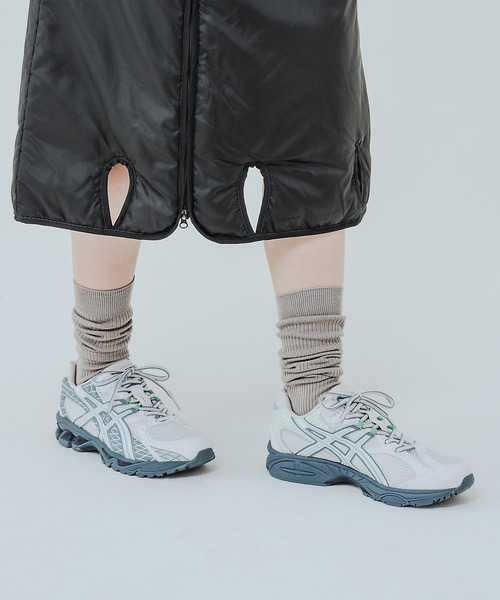 ASICS(アシックス)の「GEL-NIMBUS 10.1 GTX / ゲルニンバス 10.1 ゴアテックス(スニーカー・メンズ・ホワイト×グレー・28/23/25/24.5/29/27.5/25.5/23.5/26/26.5/24/28.5/27)」の15枚目の写真