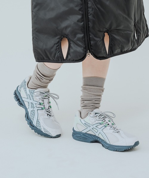 ASICS(アシックス)の「GEL-NIMBUS 10.1 GTX / ゲルニンバス 10.1 ゴアテックス(スニーカー・メンズ・ホワイト×グレー・28/23/25/24.5/29/27.5/25.5/23.5/26/26.5/24/28.5/27)」の16枚目の写真