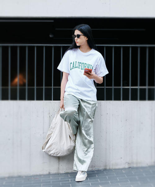 PAPERBOY(ペーパーボーイ)の「カリフォルニア 半袖Tシャツ-ホワイト(Tシャツ/カットソー・レディース・その他・MEDIUM/LARGE/X-LARGE)」の2枚目の写真
