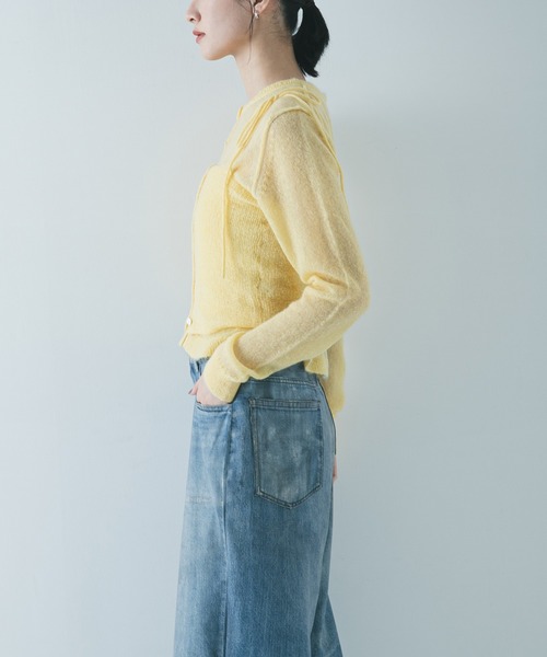 URBAN RESEARCH(アーバンリサーチ)の「シアーモヘヤキャミソール(ニット/セーター・レディース・ライトグレー/イエロー/ネイビー・FREE)」の8枚目の写真