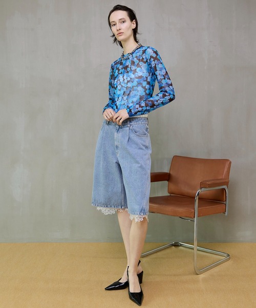 MAISON SPECIAL(メゾンスペシャル)の「Multi-Way Layered Denim Shorts/マルチウェイレイヤードデニムショートパンツ(デニムパンツ・レディース・ブルー/ブラック・38/36)」の5枚目の写真