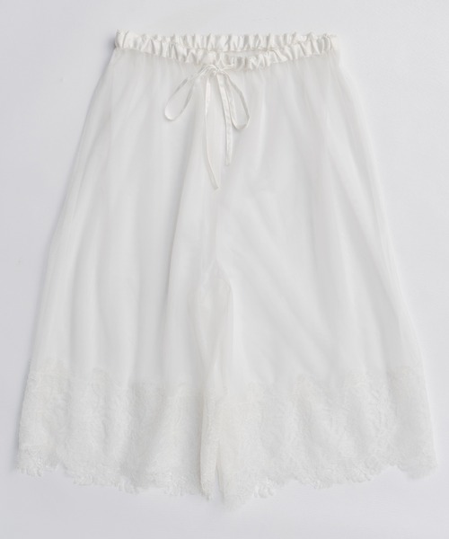 MAISON SPECIAL(メゾンスペシャル)の「Multi-Way Layered Denim Shorts/マルチウェイレイヤードデニムショートパンツ(デニムパンツ・レディース・ブルー/ブラック・38/36)」の20枚目の写真