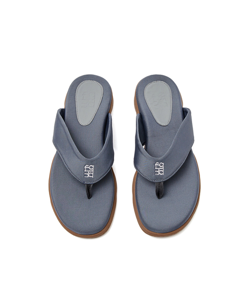 FOGGY MOODY(ポギムディ)の「Summer 0024. Rubber Sole Flip-flop - 4colors(サンダル・レディース・シルバー/ブラック/ライトブルー/ブラウン・22.5cm/23cm/23.5cm/24cm/24.5cm/25cm)」の1枚目の写真