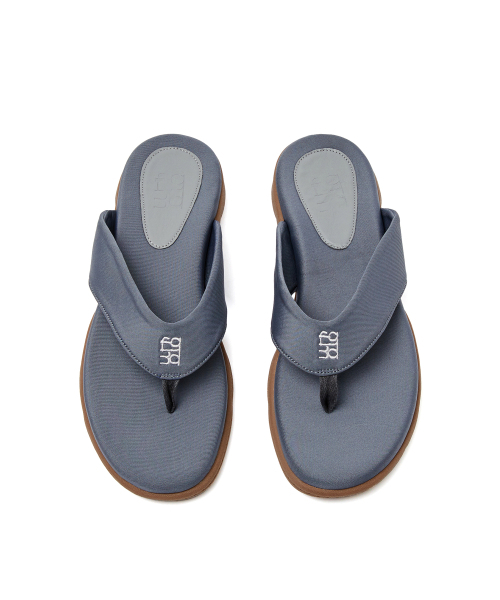 FOGGY MOODY(ポギムディ)の「Summer 0024. Rubber Sole Flip-flop - 4colors(サンダル・レディース・シルバー/ブラック/ライトブルー/ブラウン・22.5cm/23cm/23.5cm/24cm/24.5cm/25cm)」の18枚目の写真