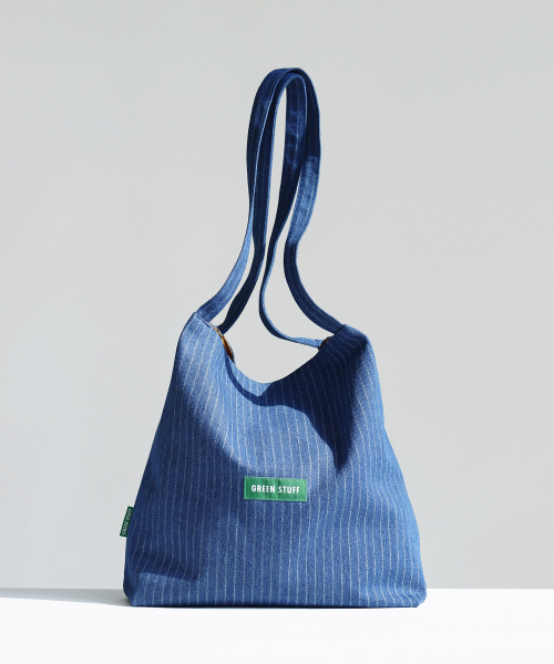 GREEN STUFF(グリーンスタッフ)の「boxy bag 53 - denim deep blue(エコバッグ/サブバッグ・レディース・その他・FREE)」の5枚目の写真