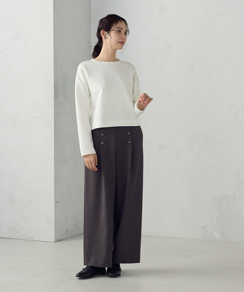 COMME CA ISM（コムサイズム）の「クロップド丈 ロンT（Tシャツ/カットソー・レディース・ブラック/ホワイト・MEDIUM/SMALL/X-LARGE/LARGE）」の4枚目の写真