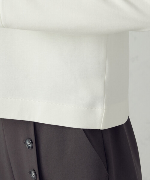 COMME CA ISM（コムサイズム）の「クロップド丈 ロンT（Tシャツ/カットソー・レディース・ブラック/ホワイト・MEDIUM/SMALL/X-LARGE/LARGE）」の18枚目の写真