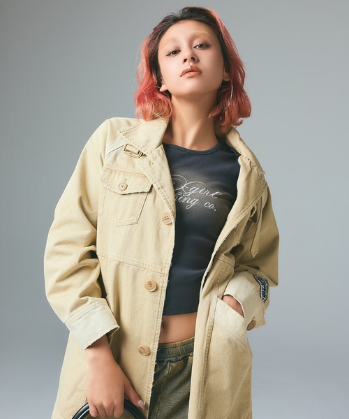 X-girl（エックスガール）の「SPRAY AND CURSIVE SCRIPT LOGO S/S BABY TEE（Tシャツ/カットソー・レディース・ホワイト/ピンク/チャコール・S/M）」の6枚目の写真