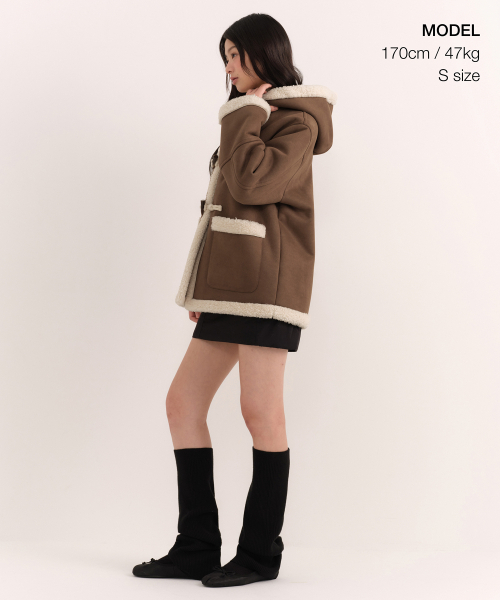 MUSINSA STANDARD WOMAN（ムシンサスタンダードウーマン）の「ウィメンズ シンセティックスエード シアリング ハーフダッフルコート [ライトブラウン]（ムートンコート・レディース・その他・S/M）」の6枚目の写真