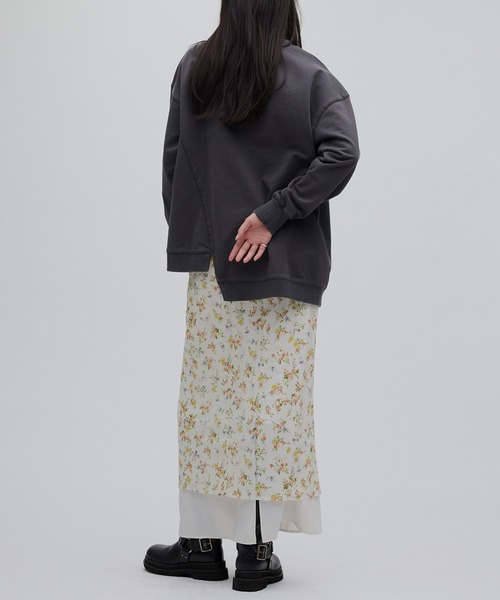 Ameri（アメリ）の「STRAIGHT SKIRT WITH SHEER RIB WAISTCLOTH（スカート・レディース・アイボリー/ブラック・SMALL/MEDIUM）」の5枚目の写真