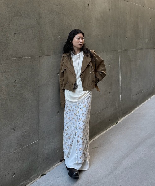 Ameri（アメリ）の「STRAIGHT SKIRT WITH SHEER RIB WAISTCLOTH（スカート・レディース・アイボリー/ブラック・SMALL/MEDIUM）」の10枚目の写真