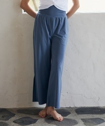 Julier Yoga and Relax（ジュリエヨガアンドリラックス）の「Julier アクティブフロー2WAYパンツ（その他パンツ）」