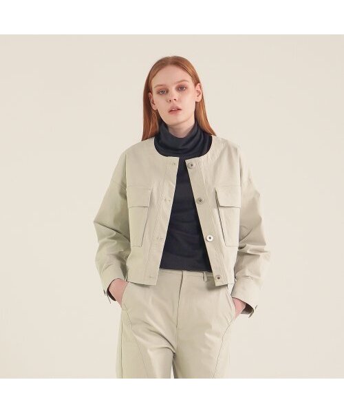 Round Neck Cropped Jacket_Mt.Green