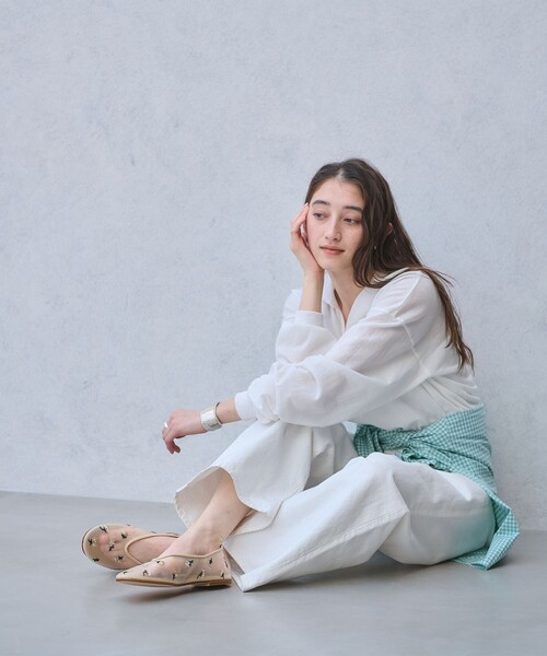 UNITED ARROWS(ユナイテッドアローズ)の「メッシュ フラワー フラットシューズ(バレエシューズ・レディース・ベージュ/ブラック・35/35h/36/36h/37/37h/38)」の11枚目の写真