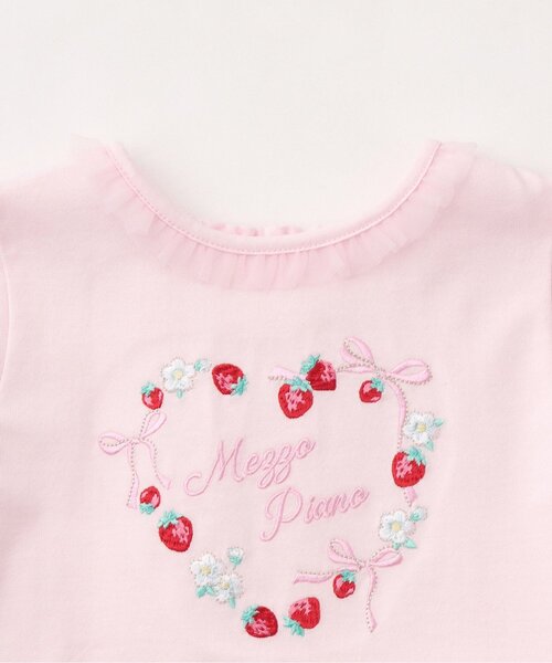 mezzo piano(メゾピアノ)の「イチゴ刺しゅう ペプラム長袖Tシャツ(Tシャツ/カットソー・キッズ・オフホワイト/ピンク・120cm/100cm/110cm/90cm)」の3枚目の写真