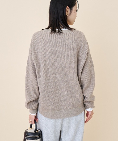 AMERICAN HOLIC(アメリカンホリック)の「ワッフルライクニットプルオーバー(ニット/セーター・レディース・アイボリー/ネイビー/グレイッシュベージュ・M/L)」の12枚目の写真