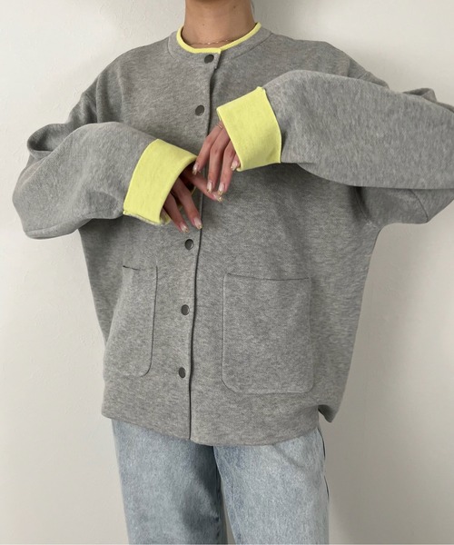 r.(アールドット)の「バイカラー ニットカーディガン(カーディガン/ボレロ・レディース・グレー/アイボリー/チャコールグレー・FREE)」の6枚目の写真