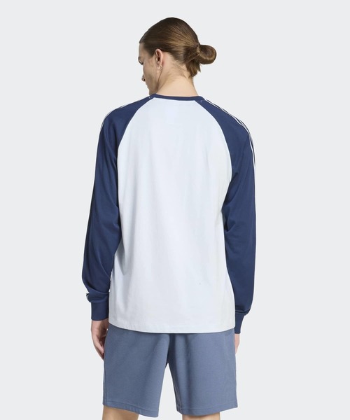 adidas（アディダス）の「ブリットコア カリ 長袖Tシャツ / ロンT / アディダスオリジナルス adidas Originals（Tシャツ/カットソー・メンズ・ブルー/ホワイト・X-SMALL/XX-LARGE/3XL/LARGE/MEDIUM/SMALL/X-LARGE）」の7枚目の写真