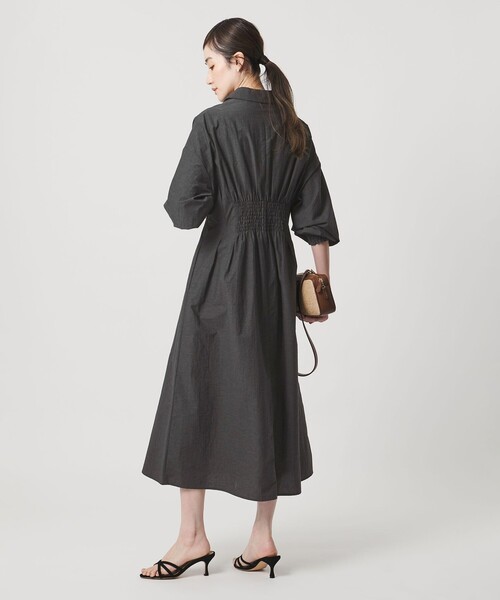 UNITED ARROWS（ユナイテッドアローズ）の「MANTECO POP タック ワンピース（ワンピース・レディース・オフホワイト/ダークグレー・38/36）」の16枚目の写真