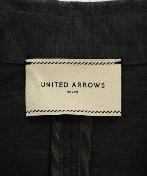 UNITED ARROWS（ユナイテッドアローズ）の「MANTECO POP タック ワンピース（ワンピース・レディース・オフホワイト/ダークグレー・38/36）」の8枚目の写真