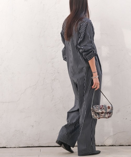 AKTE（アクテ）の「ボリュームタックジャンプスーツ（つなぎ/オールインワン・レディース・ネイビー/ストライプ/ピンク・2T/2/1）」の10枚目の写真