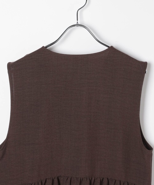 LEPSIM（レプシィム）の「《リネンライクドライシリーズ》切り替えポケベスト　639020（その他アウター・レディース・ライトベージュ/ブラック/ダークブラウン/オレンジ系その他・FREE）」の10枚目の写真