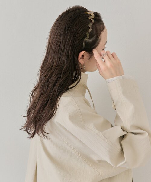 mystic(ミスティック)の「マーブルウェーブカチューシャ(ブローチ/コサージュ・レディース・ベージュ/ブラウン・ONE SIZE)」の12枚目の写真