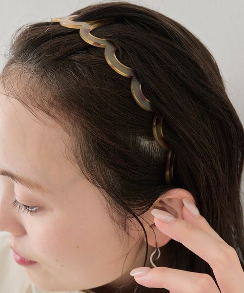 mystic(ミスティック)の「マーブルウェーブカチューシャ(ブローチ/コサージュ・レディース・ベージュ/ブラウン・ONE SIZE)」の14枚目の写真