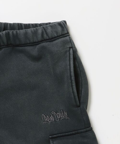 BEN DAVIS(ベンデイビス)の「【BEN DAVIS(ベンデイビス)】FADED SWEAT CARGO PANTS / カーゴパンツ スウェット ワイドシルエット 裏起毛 ドローコード 刺繍 ≪セットアップ着用可能≫(その他パンツ・メンズ・ダークブラウン/ブラック・MEDIUM/LARGE)」の7枚目の写真