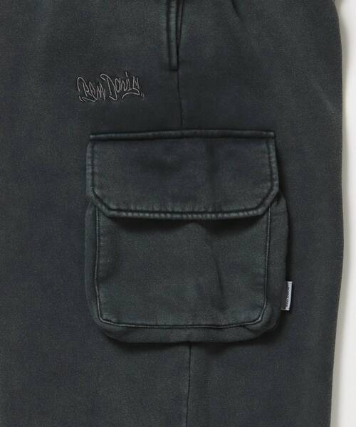 BEN DAVIS(ベンデイビス)の「【BEN DAVIS(ベンデイビス)】FADED SWEAT CARGO PANTS / カーゴパンツ スウェット ワイドシルエット 裏起毛 ドローコード 刺繍 ≪セットアップ着用可能≫(その他パンツ・メンズ・ダークブラウン/ブラック・MEDIUM/LARGE)」の10枚目の写真