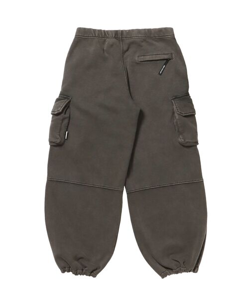 BEN DAVIS(ベンデイビス)の「【BEN DAVIS(ベンデイビス)】FADED SWEAT CARGO PANTS / カーゴパンツ スウェット ワイドシルエット 裏起毛 ドローコード 刺繍 ≪セットアップ着用可能≫(その他パンツ・メンズ・ダークブラウン/ブラック・MEDIUM/LARGE)」の18枚目の写真