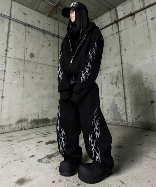 mushwear(マッシュウェア)の「トライバルグラフィックジップパーカー(パーカー・メンズ・ブラック/ホワイト・X-LARGE/LARGE/MEDIUM/SMALL)」の12枚目の写真
